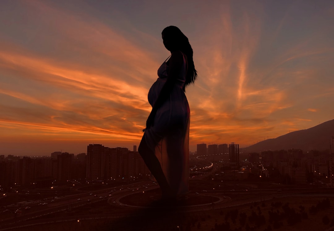 Haar verven tijdens je zwangerschap: dit moet je weten