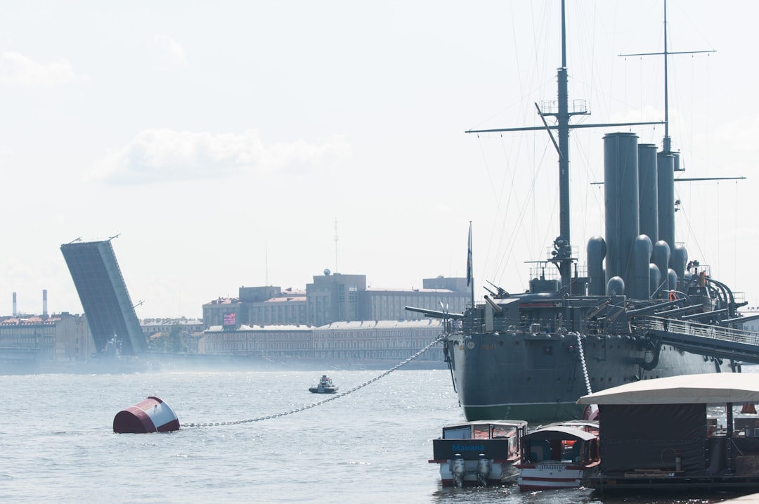 De kettingbrug van Edam als trots van de stad